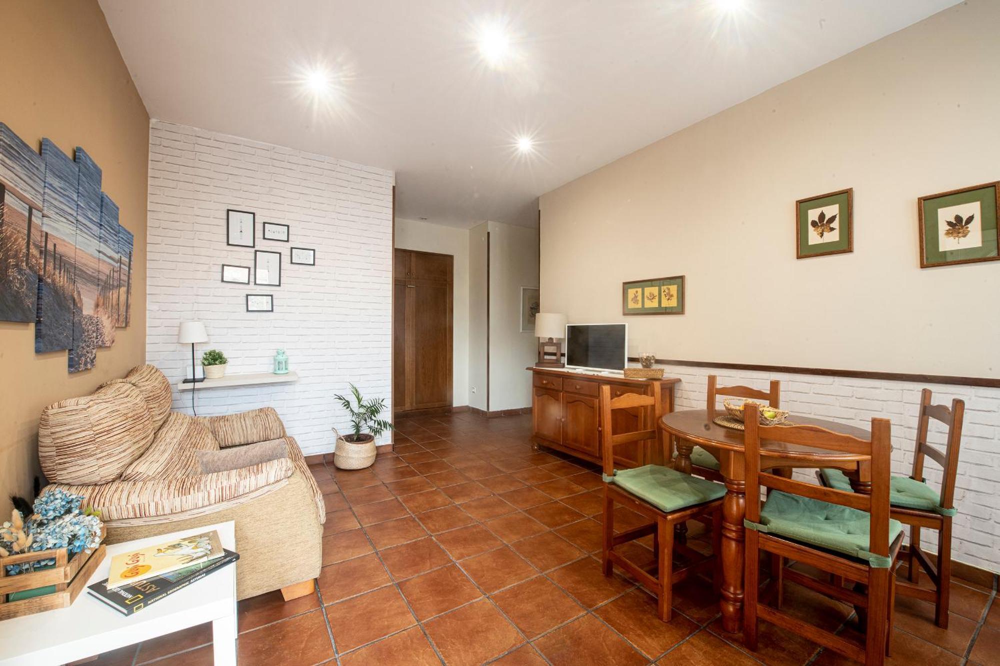 Muros de Nalón Apartamentos Turisticos La Flor מראה חיצוני תמונה